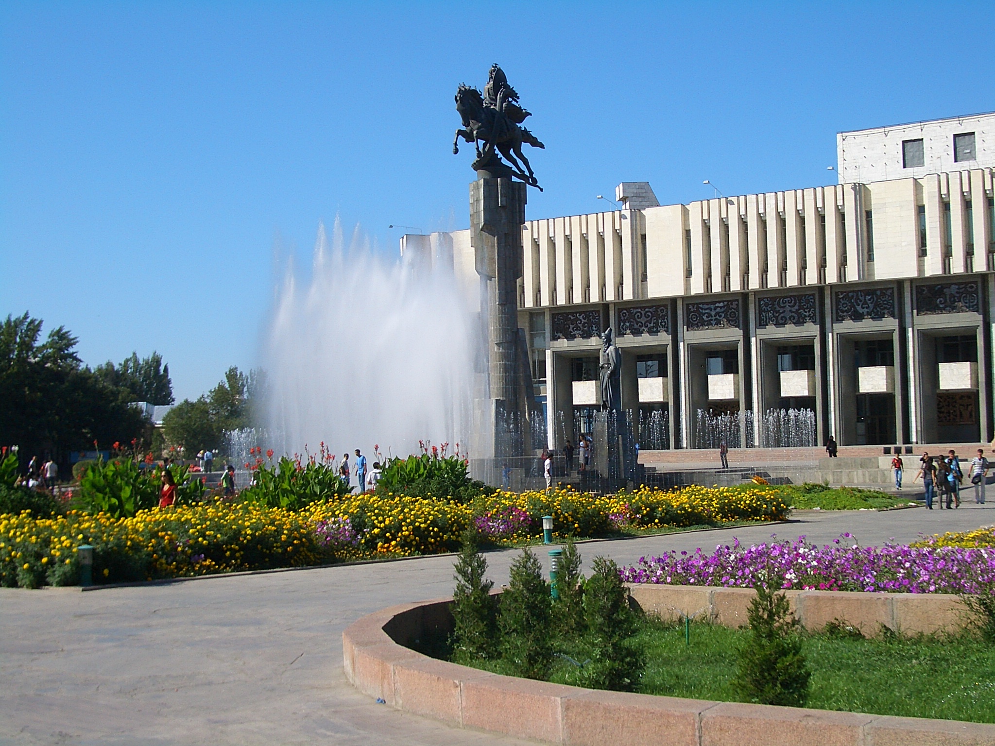 Город бишкек. Бишкек. Бишкек столица. Киргизия Бишкек. Достопримечательности Бишкек столица Кыргызстана.
